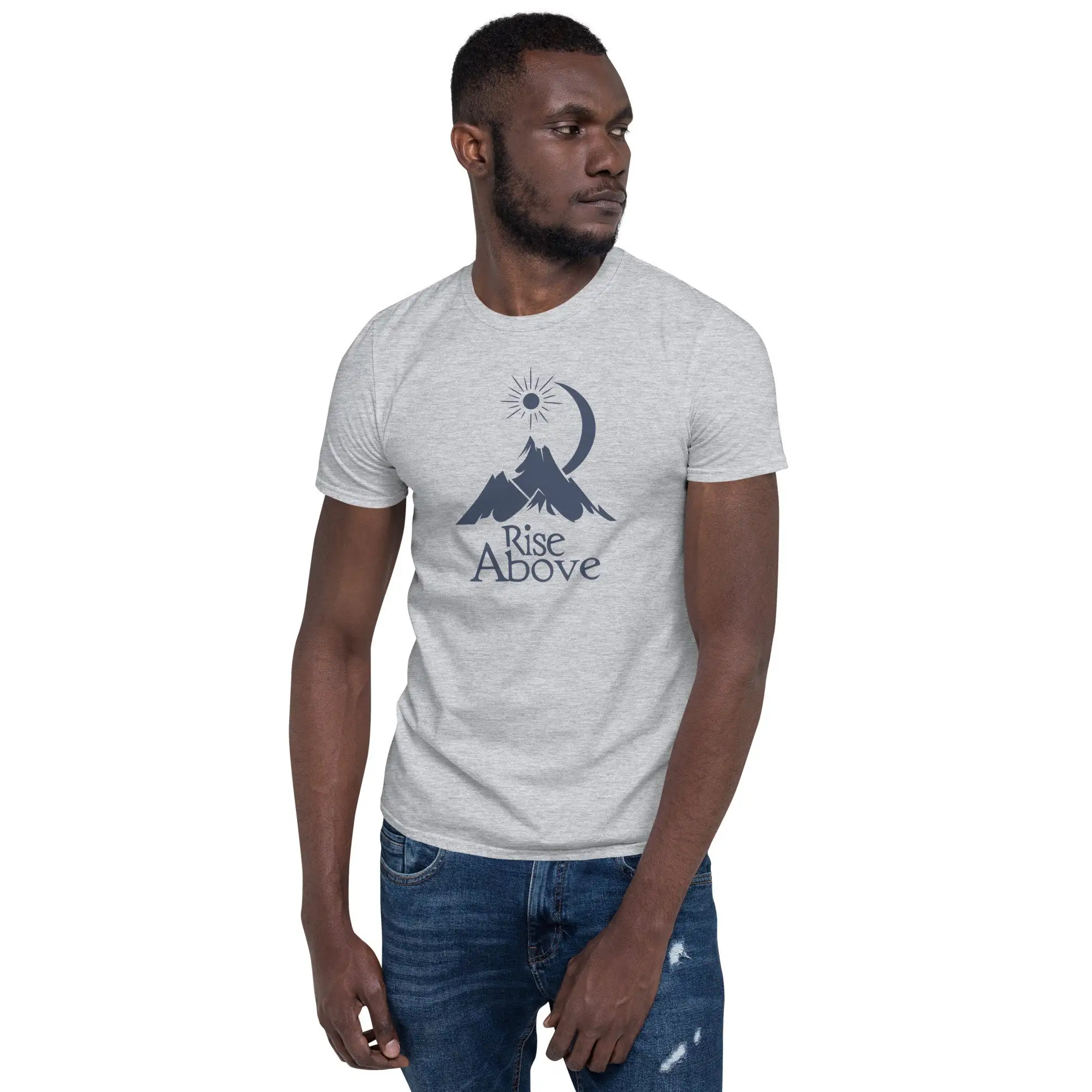 Outdoor Adventure Quotes Short - เสื้อยืด Rise Above Mountain คำคมสร้างแรงบันดาลใจ แรงจูงใจในการผจญภัยกลางแจ้ง