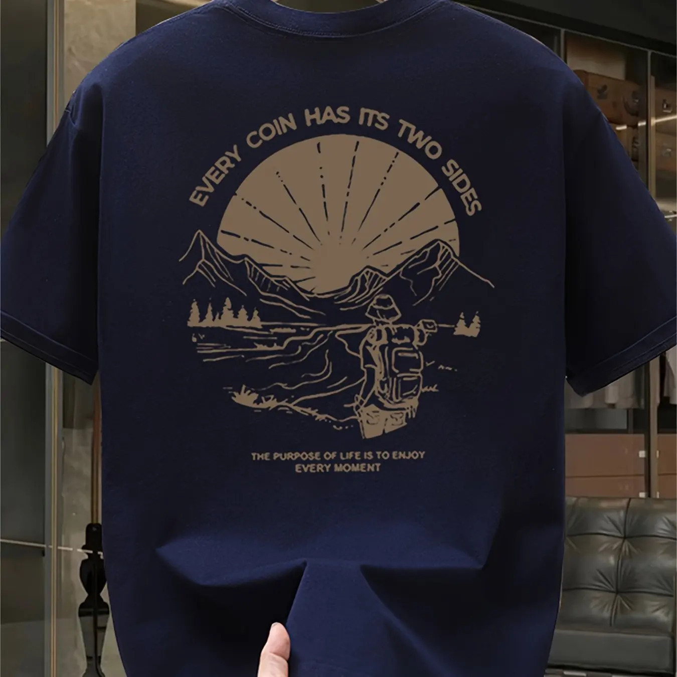 เสื้อยืดลายกราฟิกเดินป่าสไตล์ว - Outdoor Adventure Quotes Short บทวิจารณ์และราคา