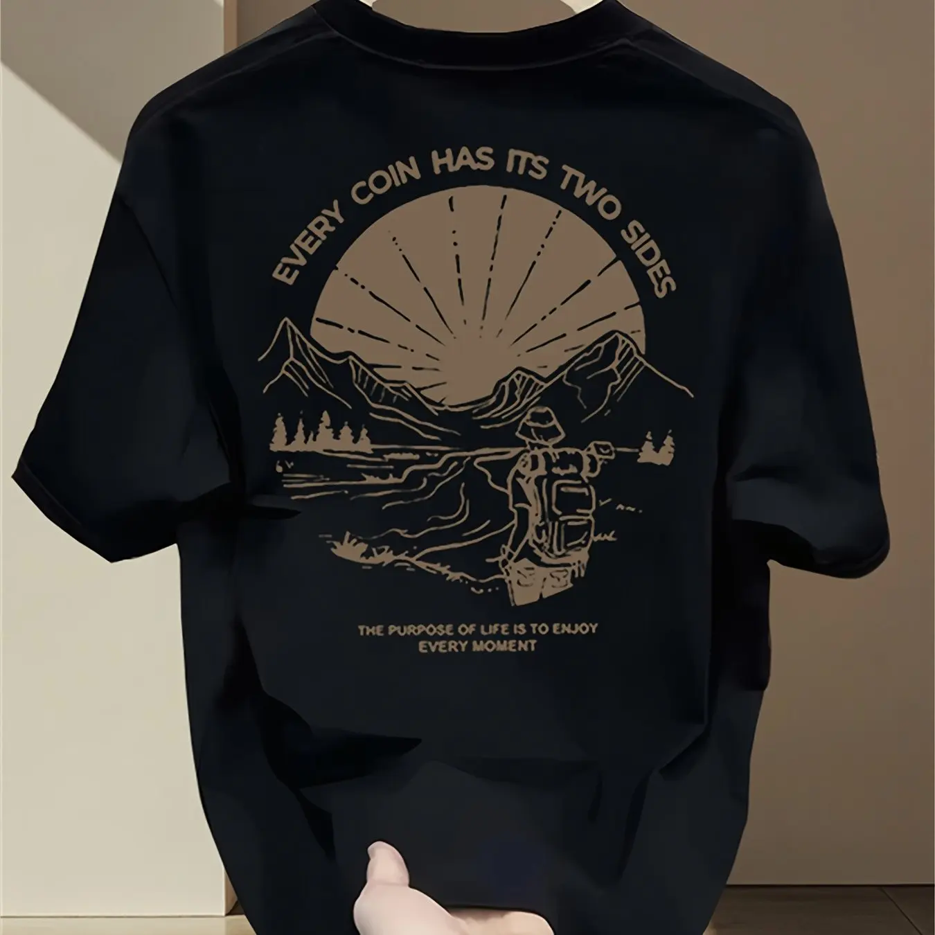 เสื้อยืดลายกราฟิกเดินป่าสไตล์ว - Outdoor Adventure Quotes Short บทวิจารณ์และราคา